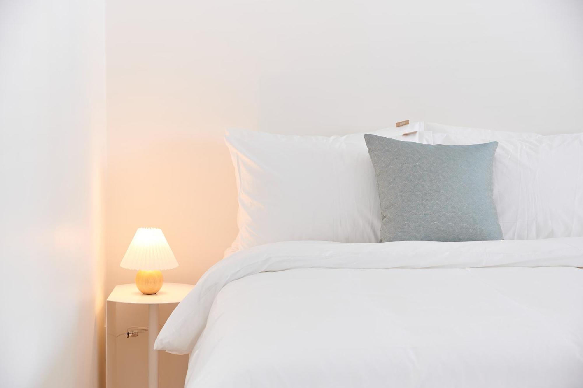 דירות סיאול White Linen House חדר תמונה